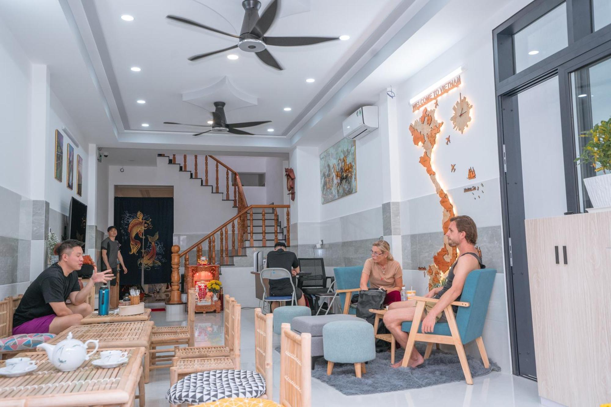 Aloha Saigon Premium Hostel By Local Travel Experts - Newly Opened, Less-Touristy Location, Spacious Rooms, Glass Shower Bathroom, Free Breakfast & Walking Tour Hô Chi Minh-Ville Extérieur photo