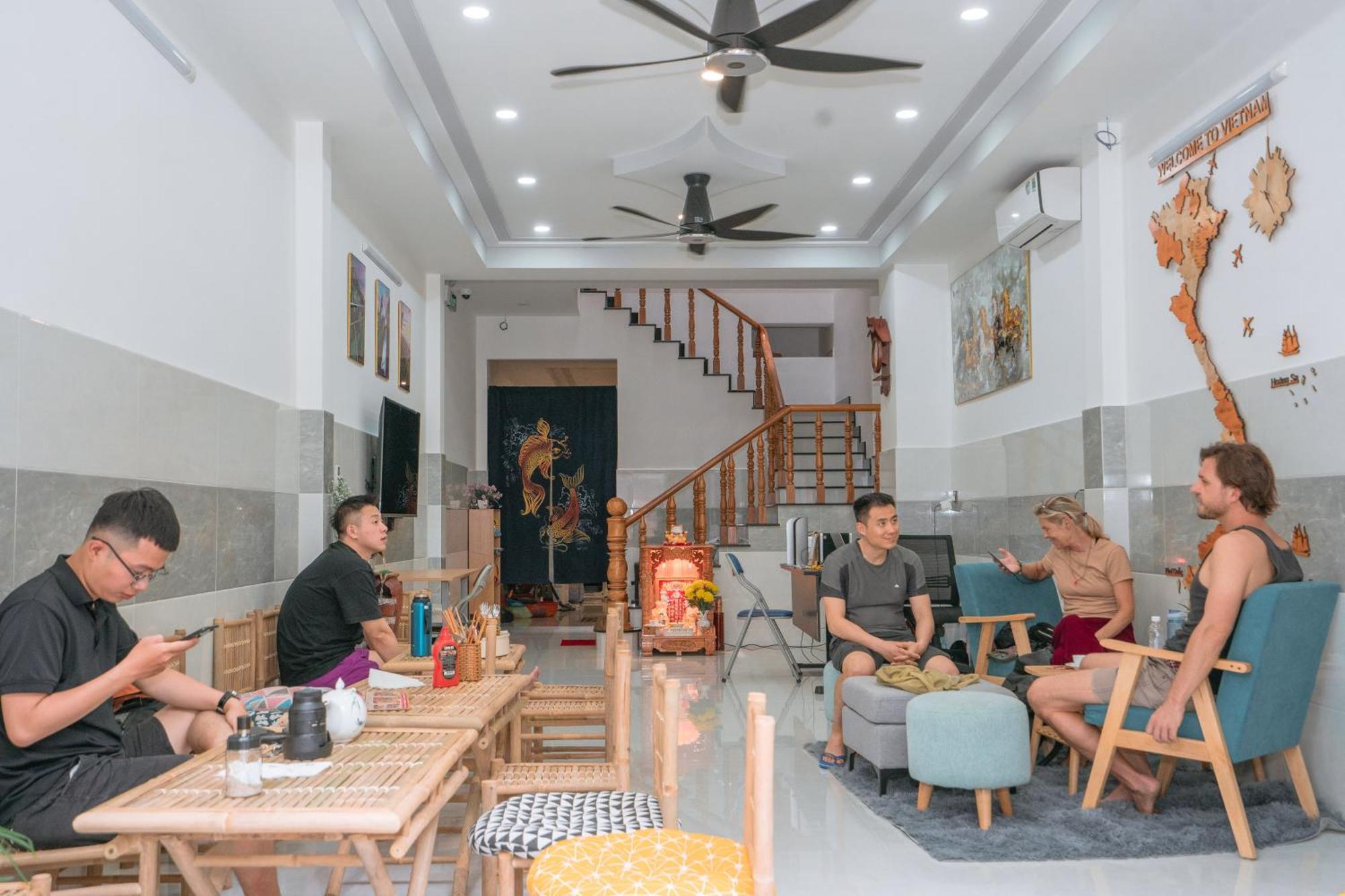 Aloha Saigon Premium Hostel By Local Travel Experts - Newly Opened, Less-Touristy Location, Spacious Rooms, Glass Shower Bathroom, Free Breakfast & Walking Tour Hô Chi Minh-Ville Extérieur photo