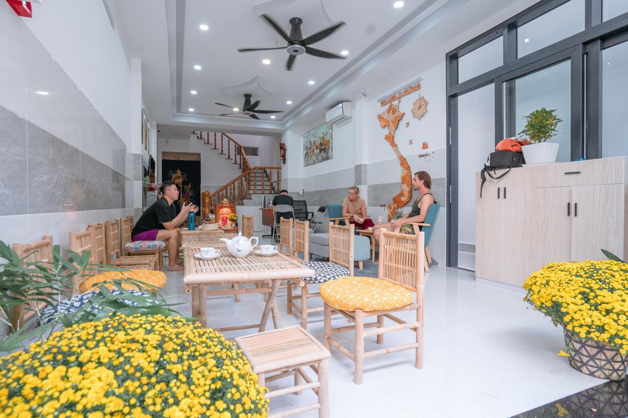 Aloha Saigon Premium Hostel By Local Travel Experts - Newly Opened, Less-Touristy Location, Spacious Rooms, Glass Shower Bathroom, Free Breakfast & Walking Tour Hô Chi Minh-Ville Extérieur photo
